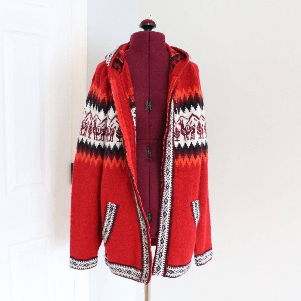Alpaca Wool Patterned Red Cardigan